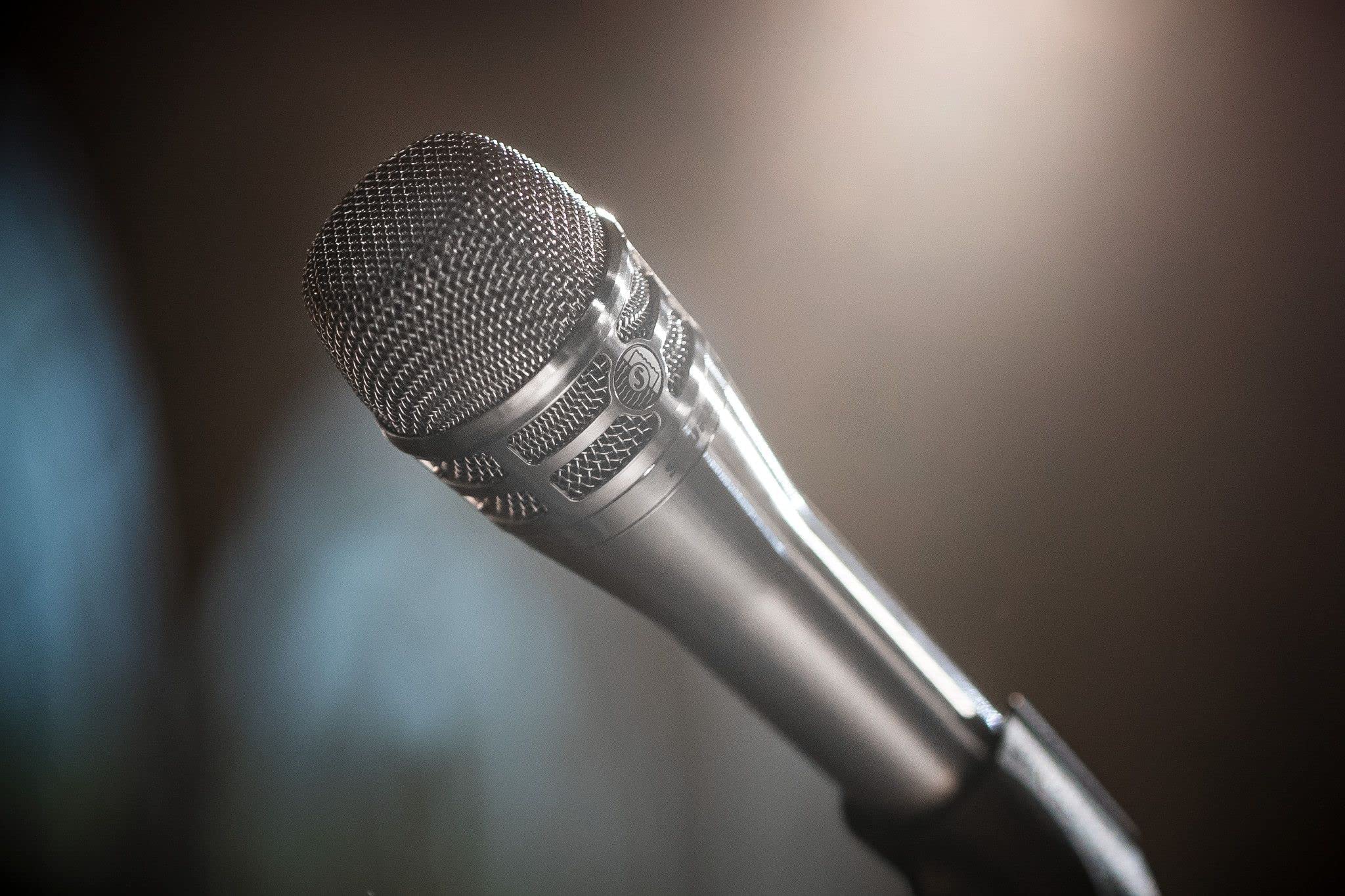 Shure KSM8 Dualdyne Vocal Microphone - Cardioid Dynamic Mic with 2 Ultra Thin Diaphragms and Reverse Airflow Technology for Unmatched Control of Proximity Effect, Presence Peaks, and Bleed - Nickel Shure KSM8 Dualdyne Vocal Microphone - Cardioid Dynamic Mic with 2 Ultra Thin Diaphragms and Reverse Airflow Technology for Unmatched Control of Proximity Effect, Presence Peaks, and Bleed - Nickel